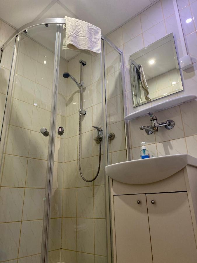 Aparthotel Dom Turysty Sanok Exteriér fotografie